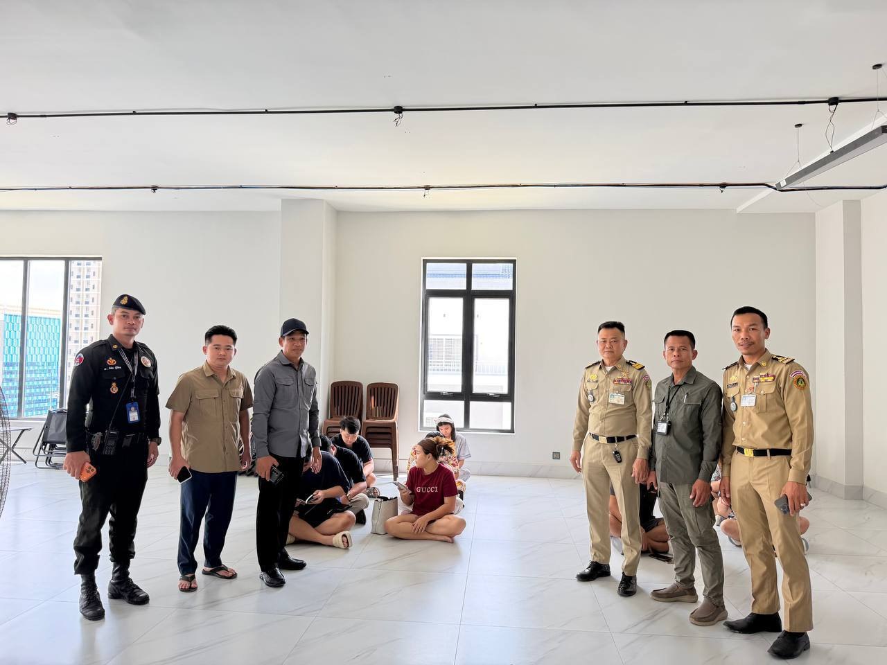 #柬埔寨 班迭棉吉省开展波贝8处场所联合排查，查获17名外籍人员，仅一人证件合规获准停留