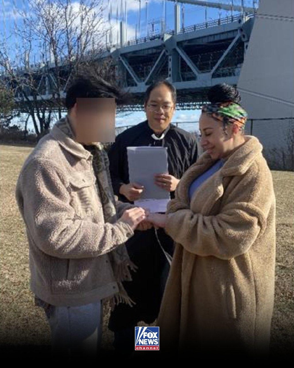 最高可获 10万美元，只为一场假结婚以及获得绿卡的机会。