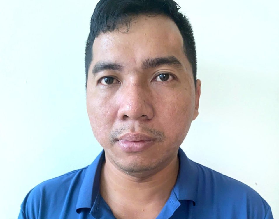 #越南 男子冒充公职人员谎称可消交通罚单，接连骗取多家客运公司钱款，涉案总额高达2.3亿越南盾