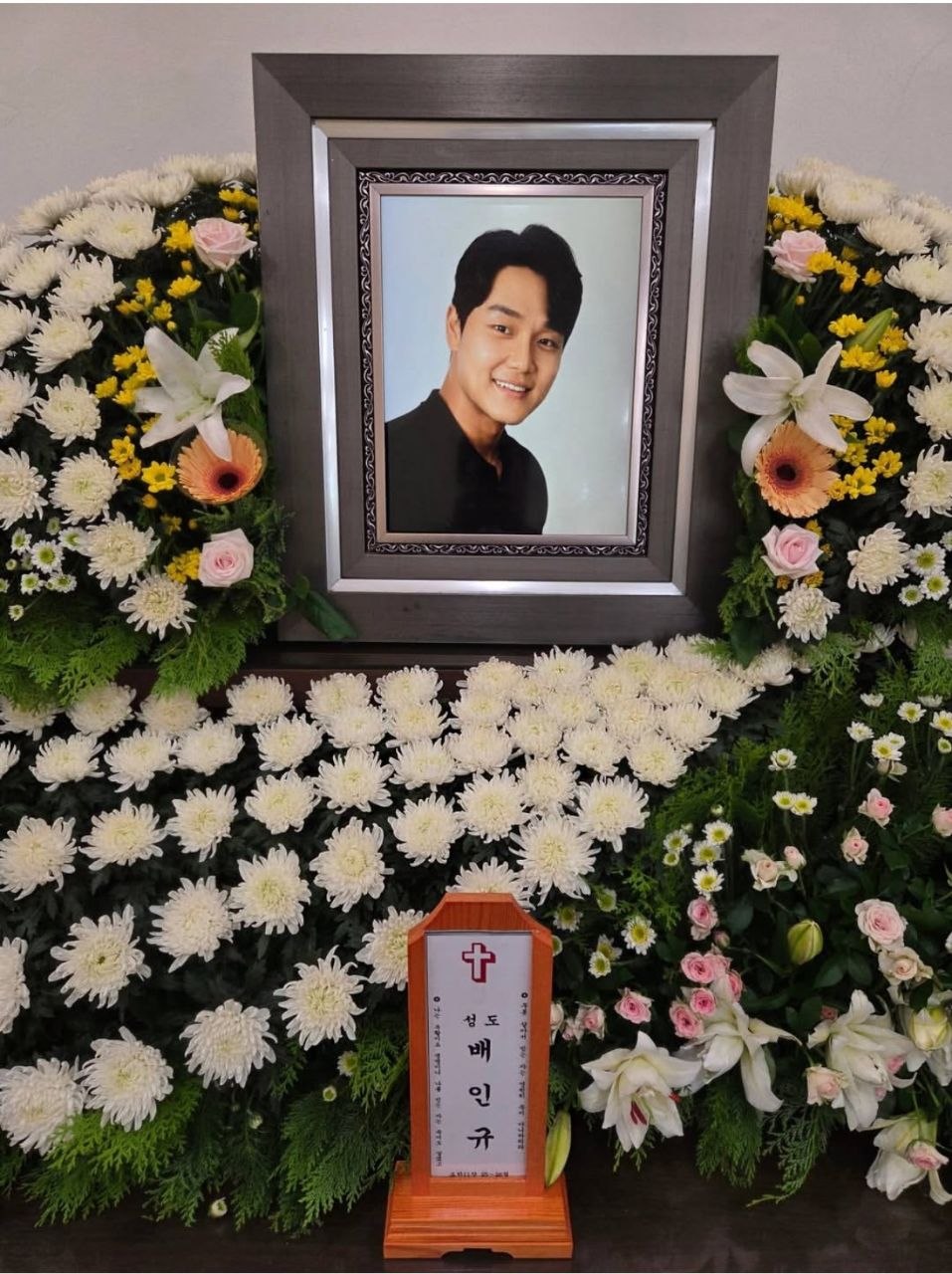 韩国“新男性力量”（신 남성연대）领袖，裴仁圭（배인규）先生于8月5日在韩国仁川永宗岛住所被发现离世，享年36岁。目前警…