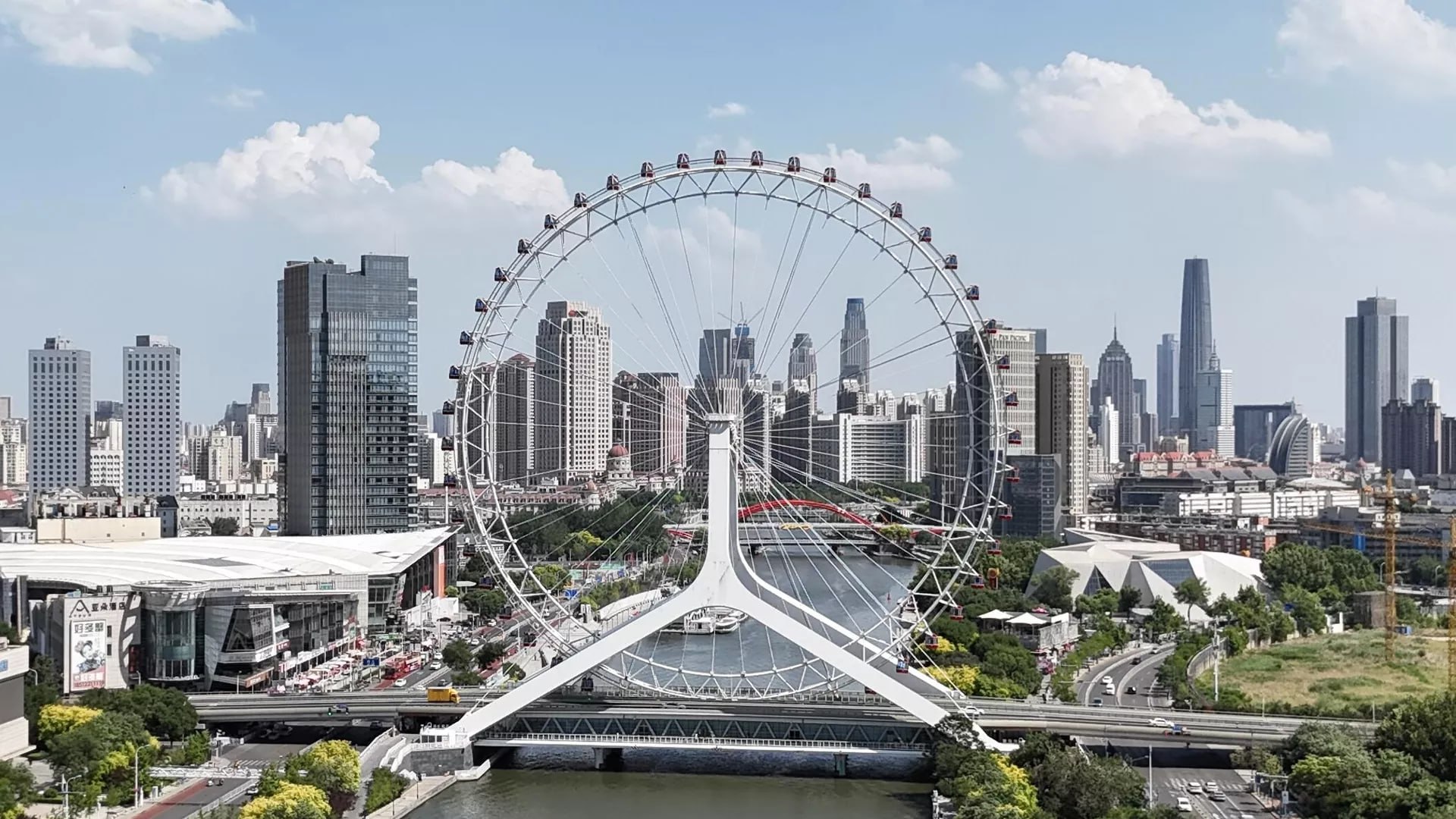 #国际新闻：天津—俄罗斯食品文化节开幕，2025双边贸易166.5亿元双位数增长