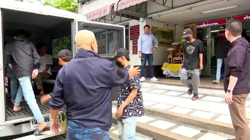 #泰国 七名青少年结伙围殴勒索日本游客被提请羁押，警方开放家属申请保释