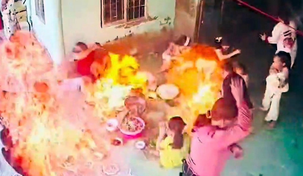#越南 金瓯省家庭聚餐吃火锅，迷你燃气炉突发爆炸造成三人烧伤