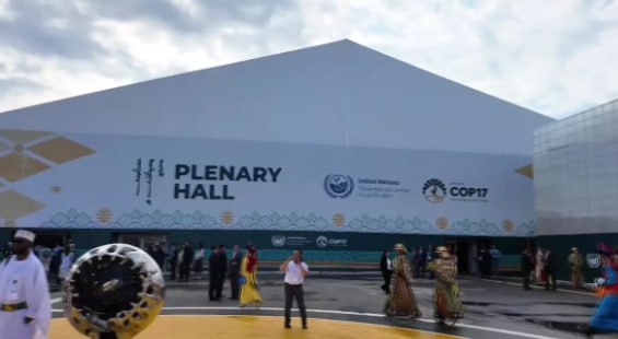 #国际新闻：UNCCD COP17乌兰巴托开幕（8·17—28），主题“恢复土地重燃希望”，中方推“国际草原日”+亮绿进…