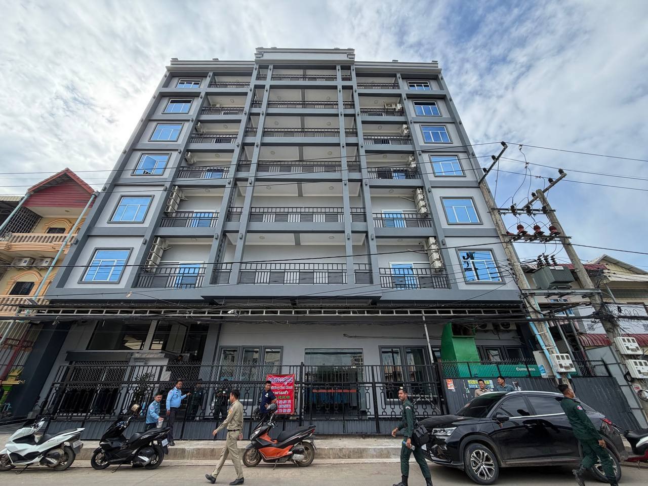 #柬埔寨 班迭棉吉省突击检查波贝市9处场所，未查获网诈，仅查处外籍居住登记违规