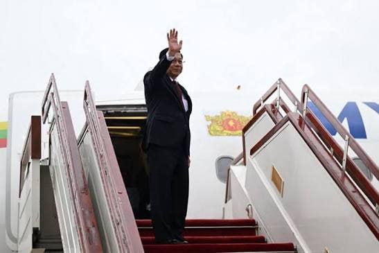 #国际新闻：普京莫斯科拥抱敏昂莱：先慰缅洪灾数万人受灾，再谈俄缅信任合作