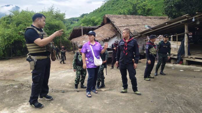 #泰国 清莱军警联合围捕毒贩，嫌犯持枪拒捕投掷炸弹，炸弹自爆当场殒命