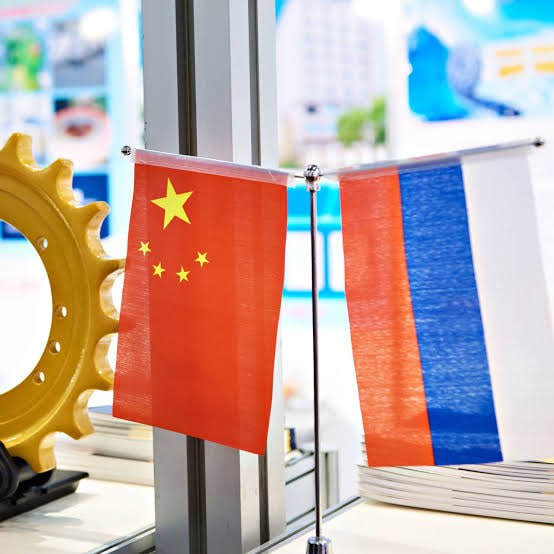 #国际新闻：在俄中企破1.3万家，周立群：数量质量双升，双边贸易额望破纪录