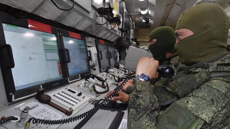 #国际新闻：莫斯科城区起"铠甲"防空塔，俄应对乌无人机蜂群，MWM指低空雷达阴影倒逼立体布防