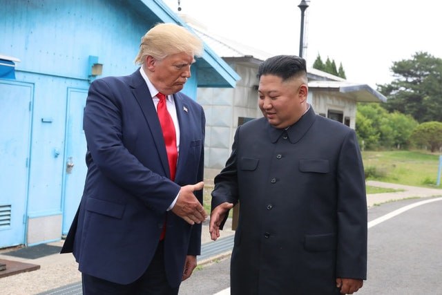 #国际新闻：韩防长安圭伯：朝核弹头80—120枚，反驳特朗普"57枚"说，平壤对特金会"有…