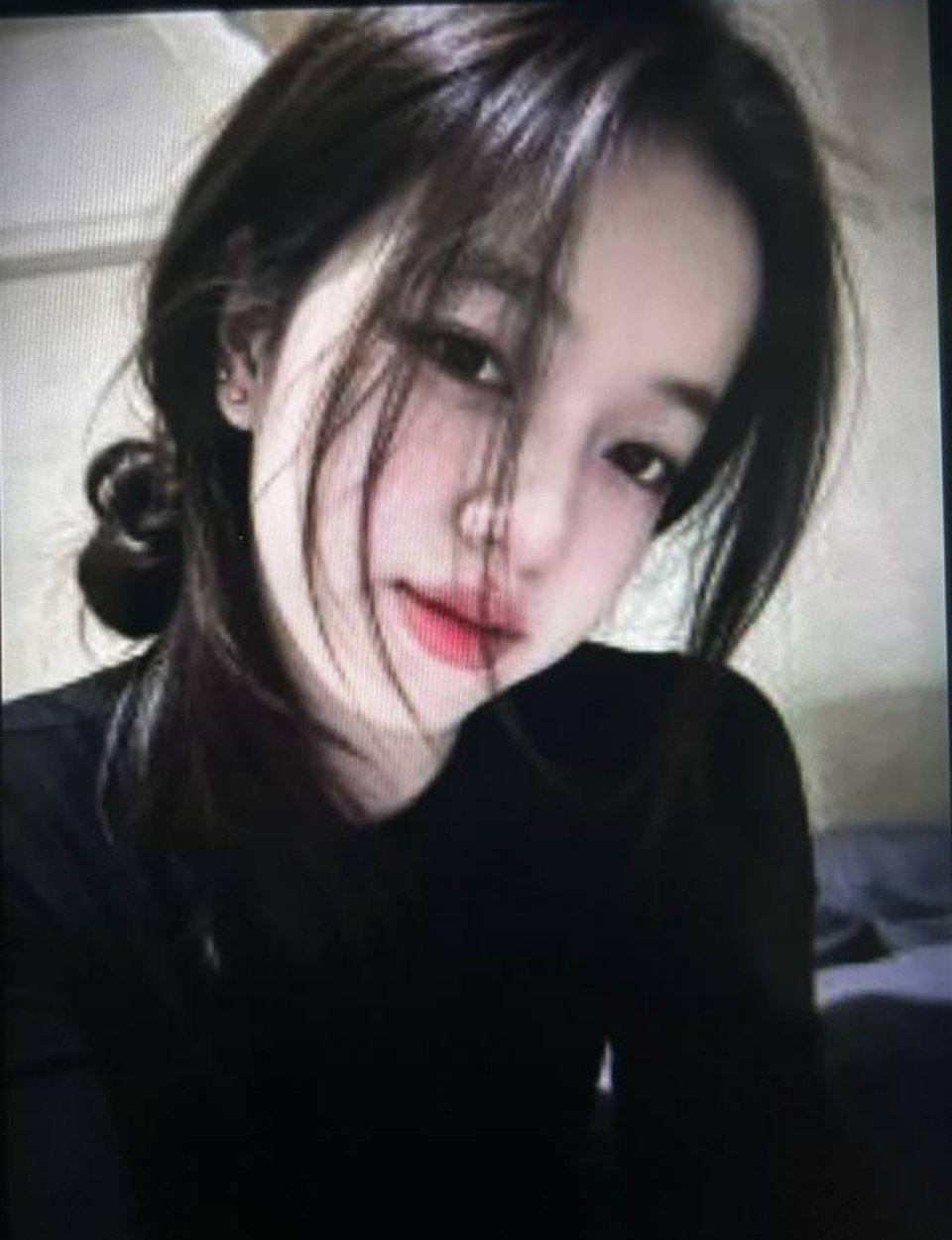 #缅英爆料 兄弟们，让我给你们带来一些好消息和有趣的事情 她是个非常邪恶的人，兄弟们，如果你们看到她，一定要避开她