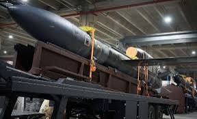 #国际新闻：乌"火烈鸟"巡航导弹燃料厂再停摆，投产推至2027年底，丹买楼受限重找厂房