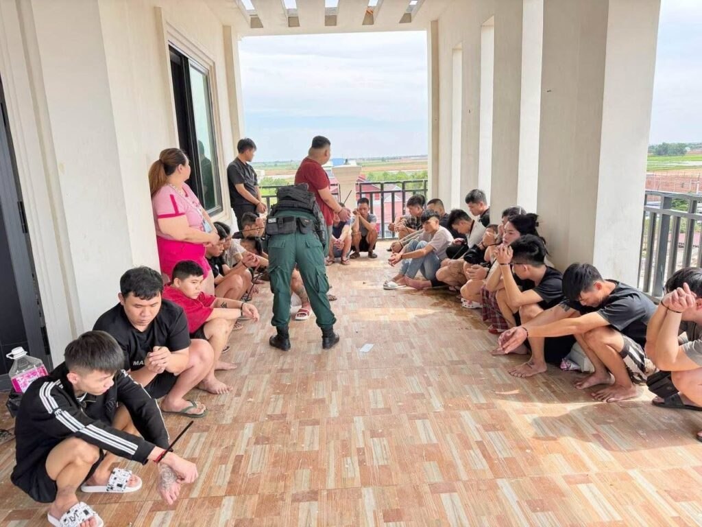 🇰🇭 #木牌 昨天抓了110人，包括14名中国人