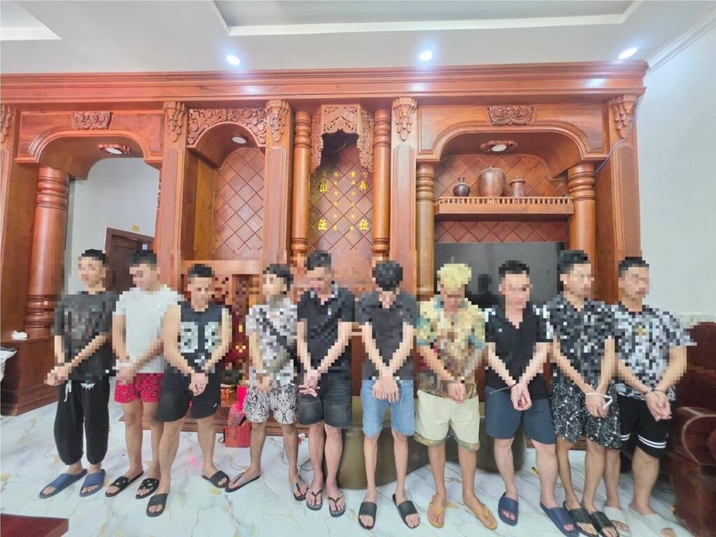 🇰🇭 #木牌 昨天抓了110人，包括14名中国人