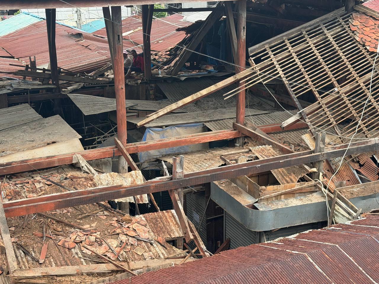 #柬埔寨 金边斯丁曼杰市场启动屋顶重建工程，上百名商户致谢洪玛奈总理关心民生