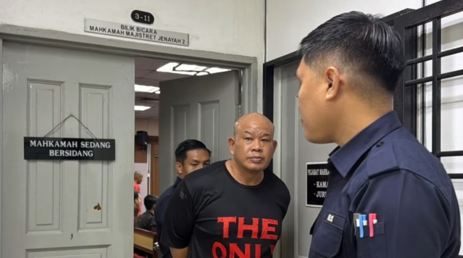 #新加坡 籍男子在马来西亚新山发表辱伊斯兰言论，认罪获刑14天监禁外加7000令吉罚款