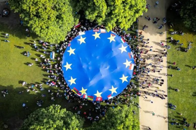 #国际新闻：盟友慌了：对伊战耗尽美一半爱国者+三成JASSM，工业衰退露硬实力天花板！