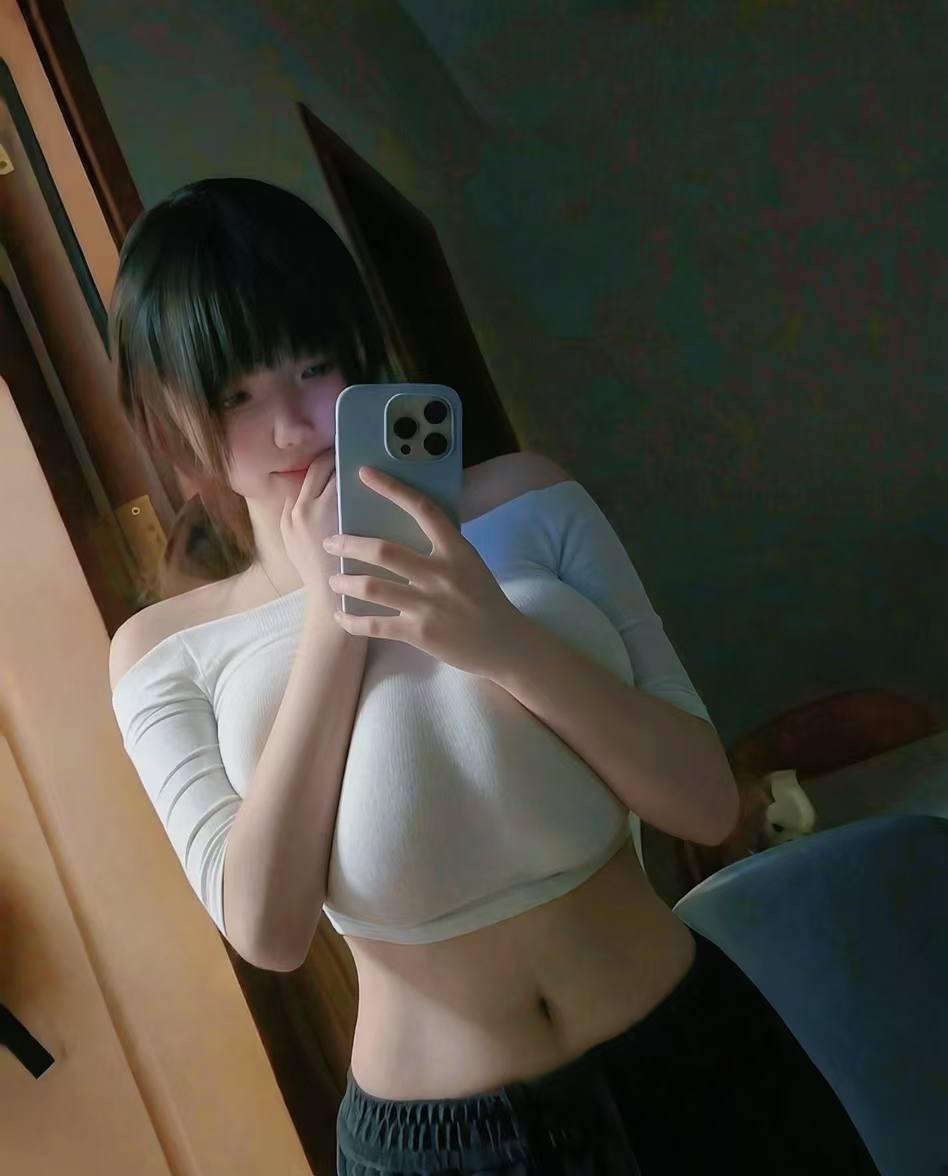 奶呼呼的