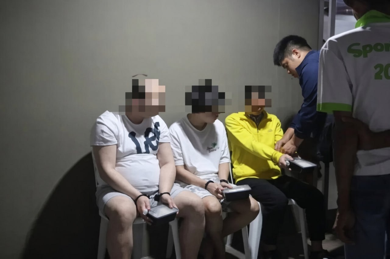 #曼谷公寓突击行动   多名中国籍男子因涉嫌电诈和洗钱被捕