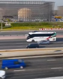 #国际新闻：阿联酋弃单纯防空改"金属网外骨骼"护油罐，防伊朗无人机低烈度袭扰