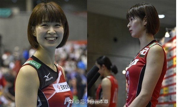 日本女排前队长老木村纱织来天津为日本女排助威。本来郎平想介绍让她来中国打联赛，但年龄吃不消了。