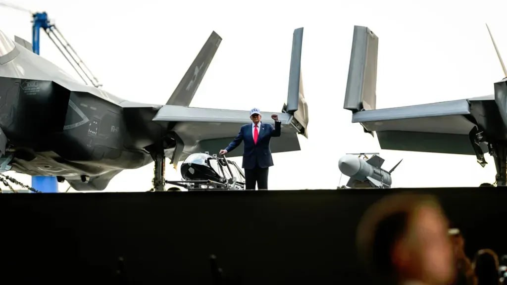 #国际新闻：特朗普强令CVN-81弃电磁弹射改回蒸汽，60天交改图引海军反弹