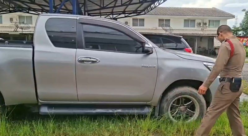#泰国 披集府警方公路设卡缉毒，查获300公斤冰毒价值三千万泰铢，三名掸族嫌疑人落网