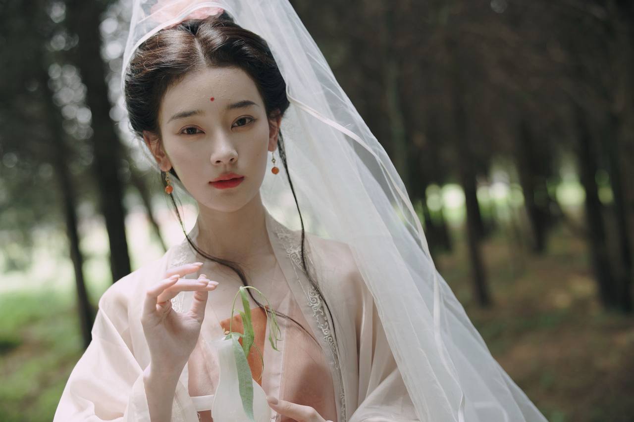 #cos 女菩萨 阿弥陀佛