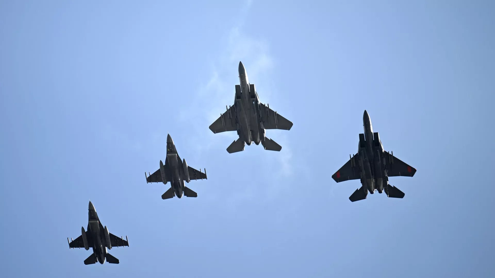#国际新闻：波兰国防部否认采购F-15EX，美1312亿框架合约列名≠下单！